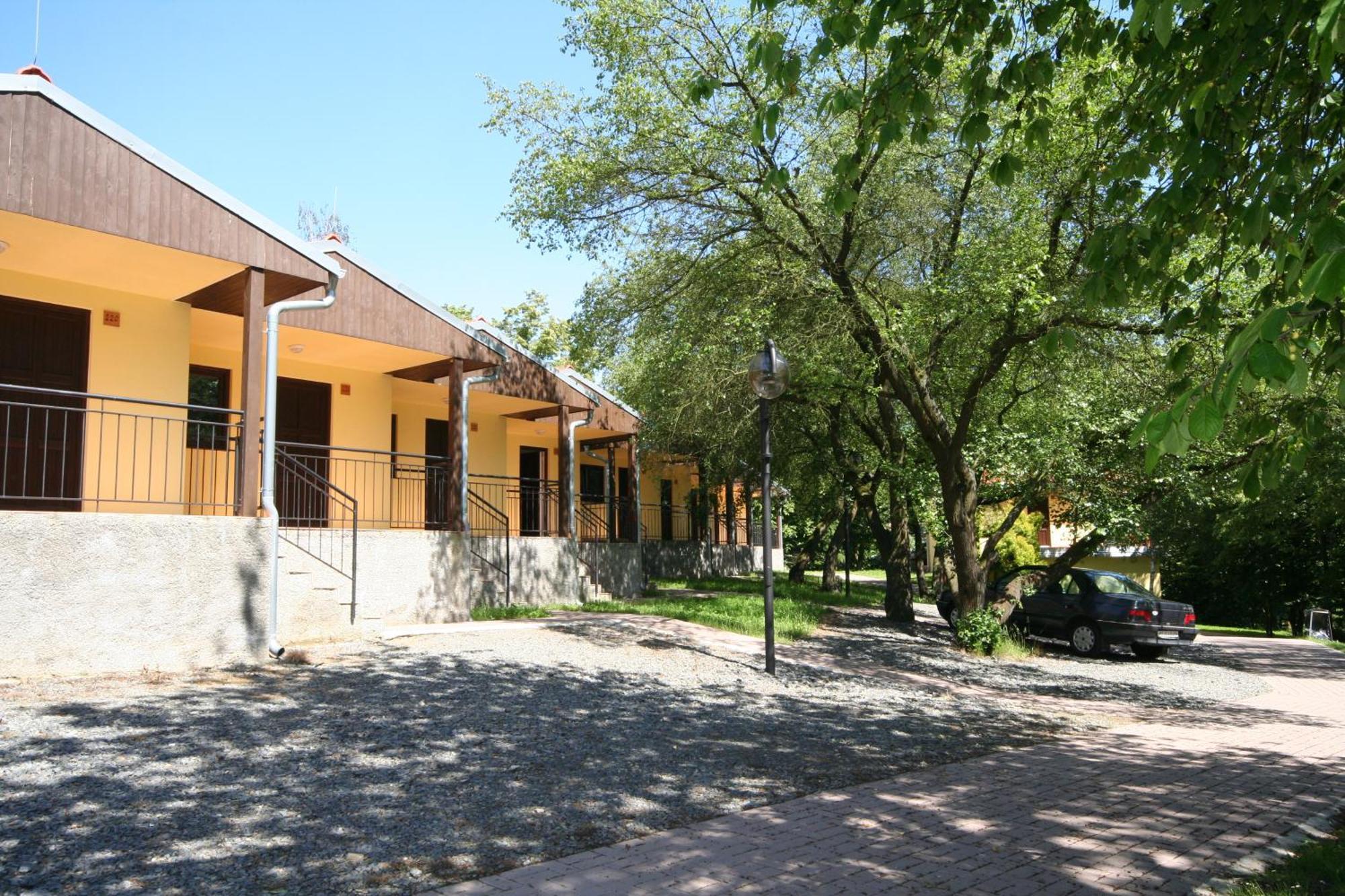 Resort Beach Nova Zivohost Křečovice Eksteriør billede